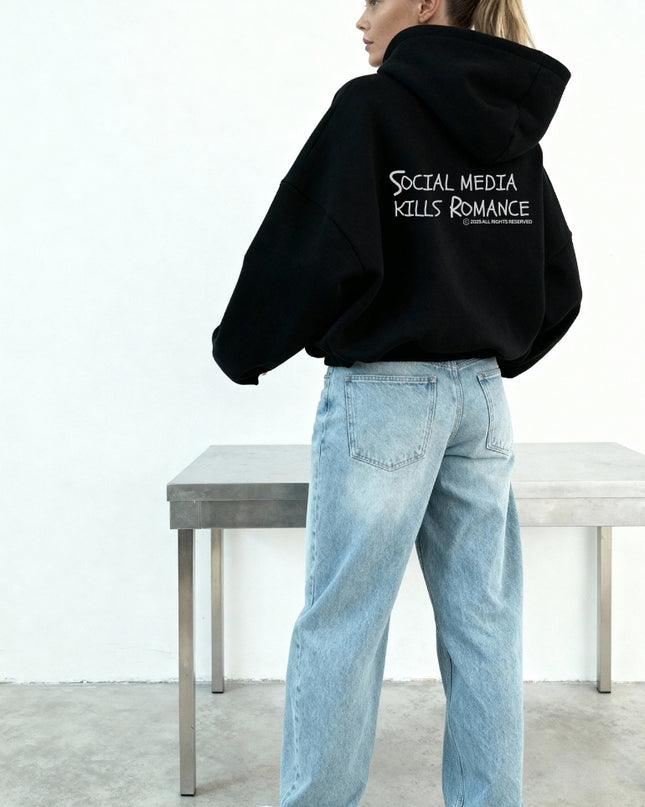 social media kills romance