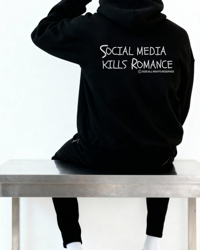social media kills romance
