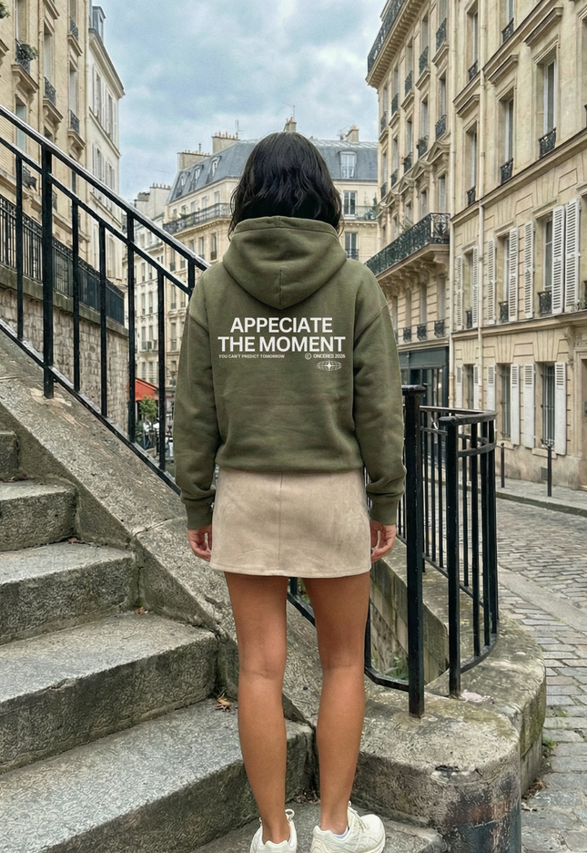 APPECIATE THE MOMENT