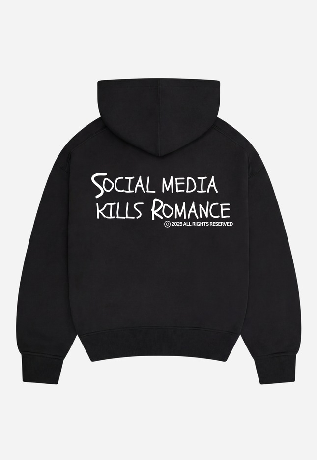social media kills romance