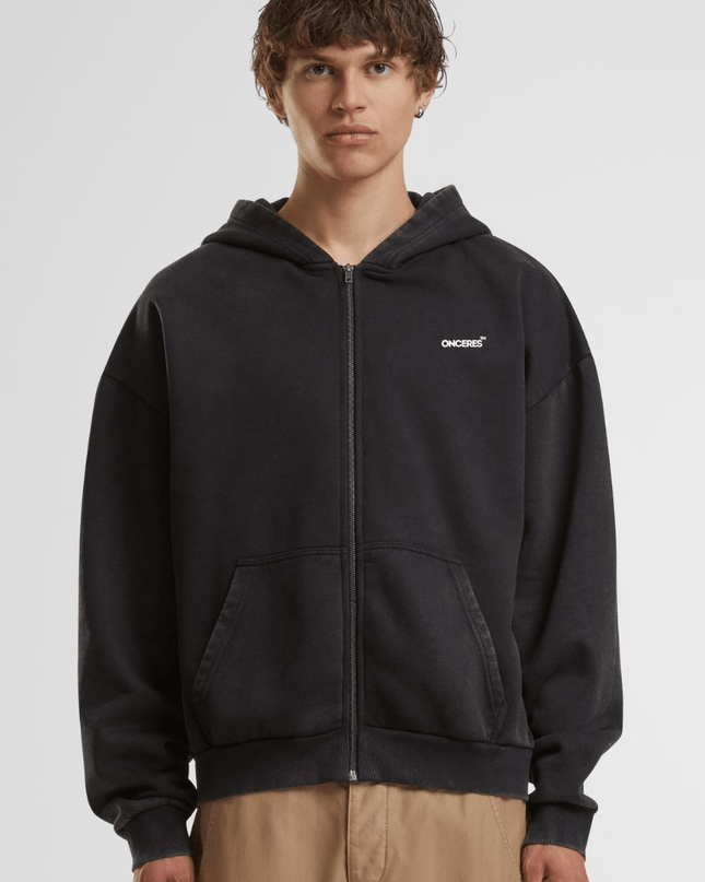 Essential Zip Hoodie - Schwarz - Onceres™