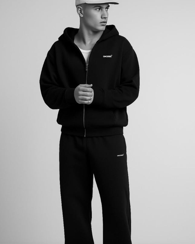 Essential Zip Hoodie - Schwarz - Onceres™