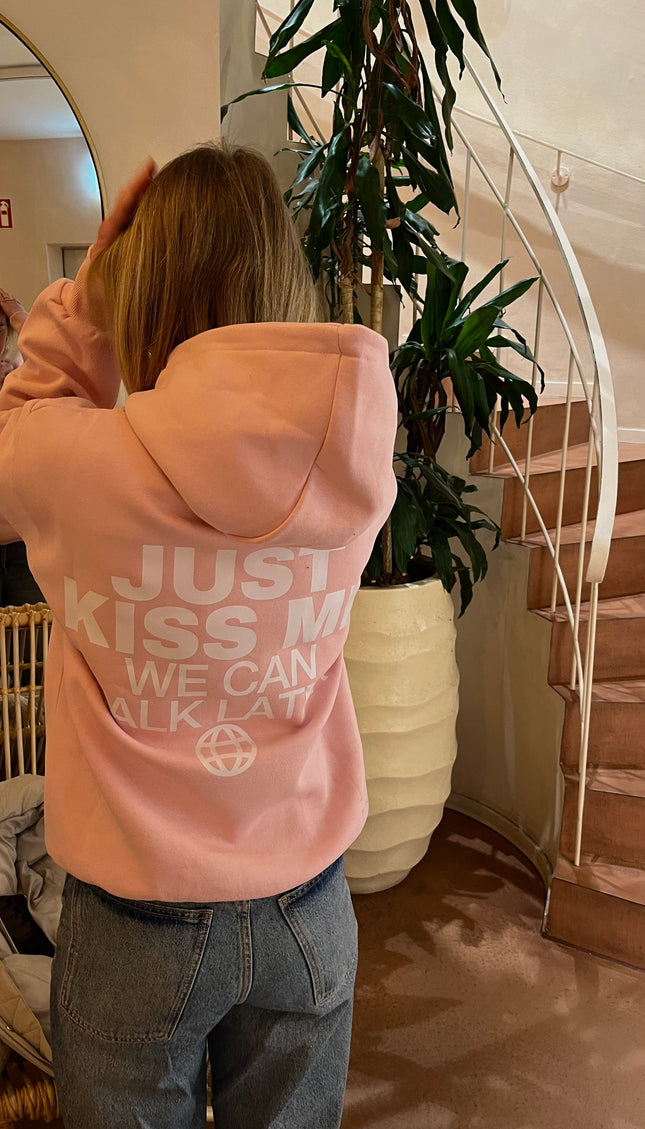 Just kiss me, we can talk later - Onceres™