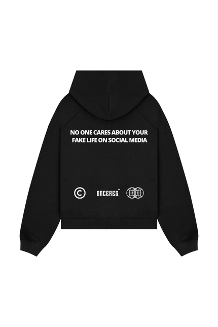 No one cares about your fake life - Onceres™