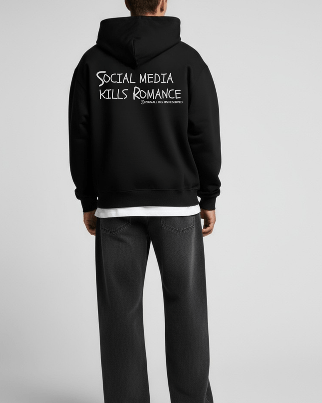 social media kills romance - Onceres™