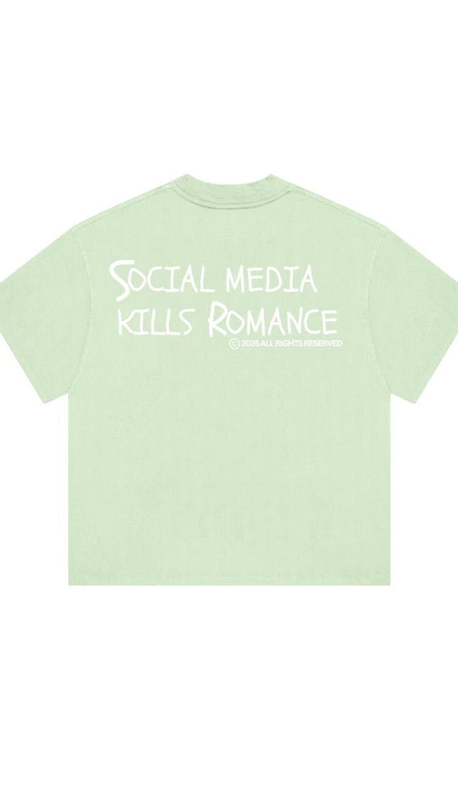 Social Media kills romance - Onceres™